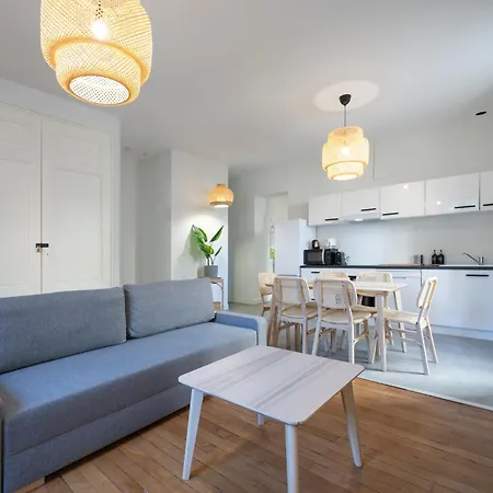 Le Cocon Urbain Maison, 6 Personnes, Avec Parking Proche Tram Et Metro Villeurbanne Esterno foto