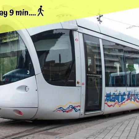 Le Cocon Urbain Maison, 6 Personnes, Avec Parking Proche Tram Et Metro Villeurbanne Esterno foto